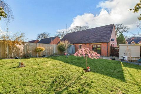7 Weycombe Road, Haslemere, GU27 1EL