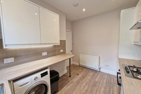 2 bedroom flat to rent, Kingsland Place, City Centre, Aberdeen, AB25