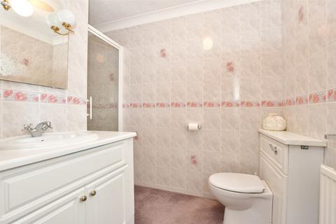 25 Apple Tree Walk, Climping, Littlehampton, BN17 5QN