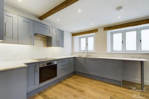 2 bedroom barn conversion to rent, Bicester Road, Twyford, Buckingham, Buckinghamshire, MK18