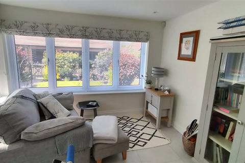 2 bedroom retirement property for sale, Longbourn Way, Medstead, Alton, GU34