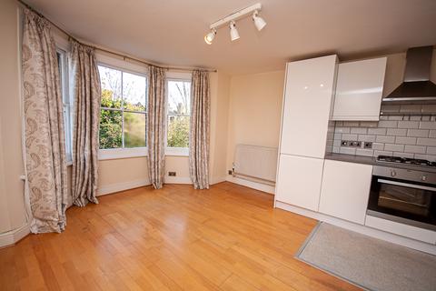 1 bedroom flat to rent - Romola Road, London Tulse Hill SE24 9BA