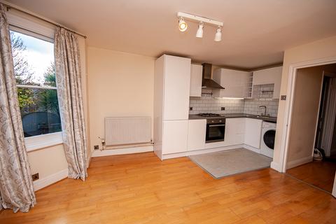 1 bedroom flat to rent - Romola Road, London Tulse Hill SE24 9BA