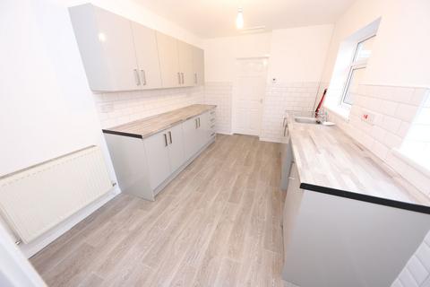 3 bedroom terraced house to rent, Cwmaman, Aberdare CF44