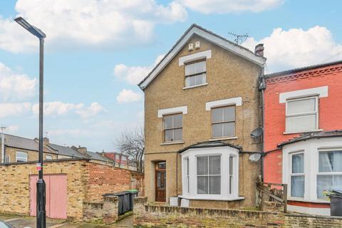 1 bedroom flat for sale, Hampshire Road, Bounds Green, London, N22