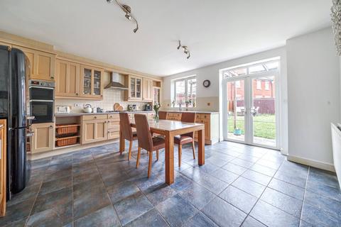 109 Gras Lawn, Exeter, EX2 4ST