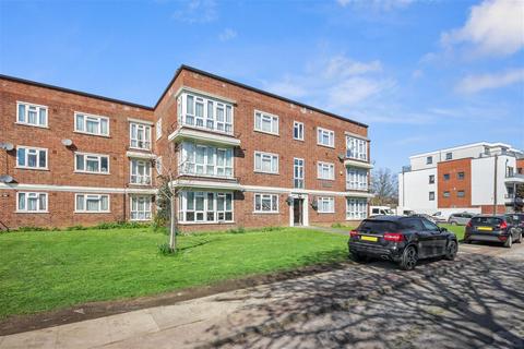 1 bedroom apartment for sale - Longbridge Road, Barking, Essex