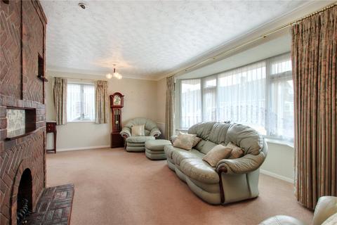 11 Denesway, Meopham, Gravesend, DA13 0EA