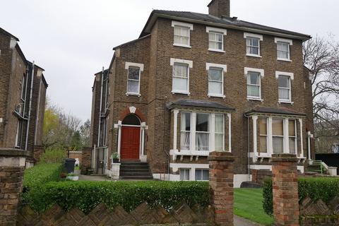 Studio to rent, Christ Church