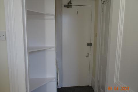 Studio to rent, Christ Church