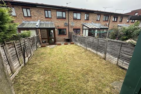 undefined, Stradbrook Close, Harrow HA2