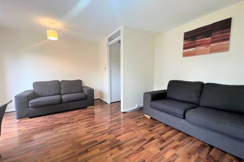 undefined, Stradbrook Close, Harrow HA2