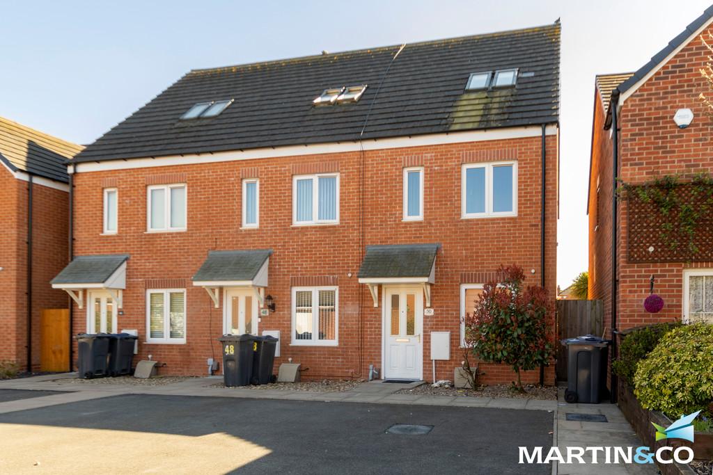 Culey Green Way, Sheldon, B26 3 bed townhouse £1,200 pcm (£277 pw)