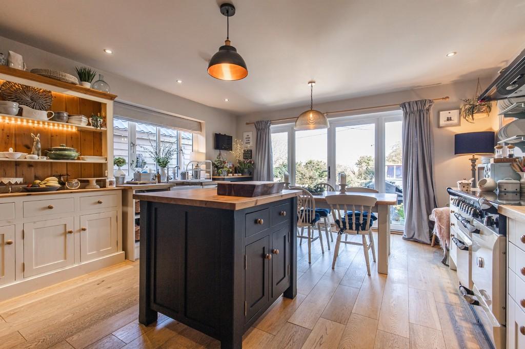 North Elmham 4 bed detached house for sale £500,000