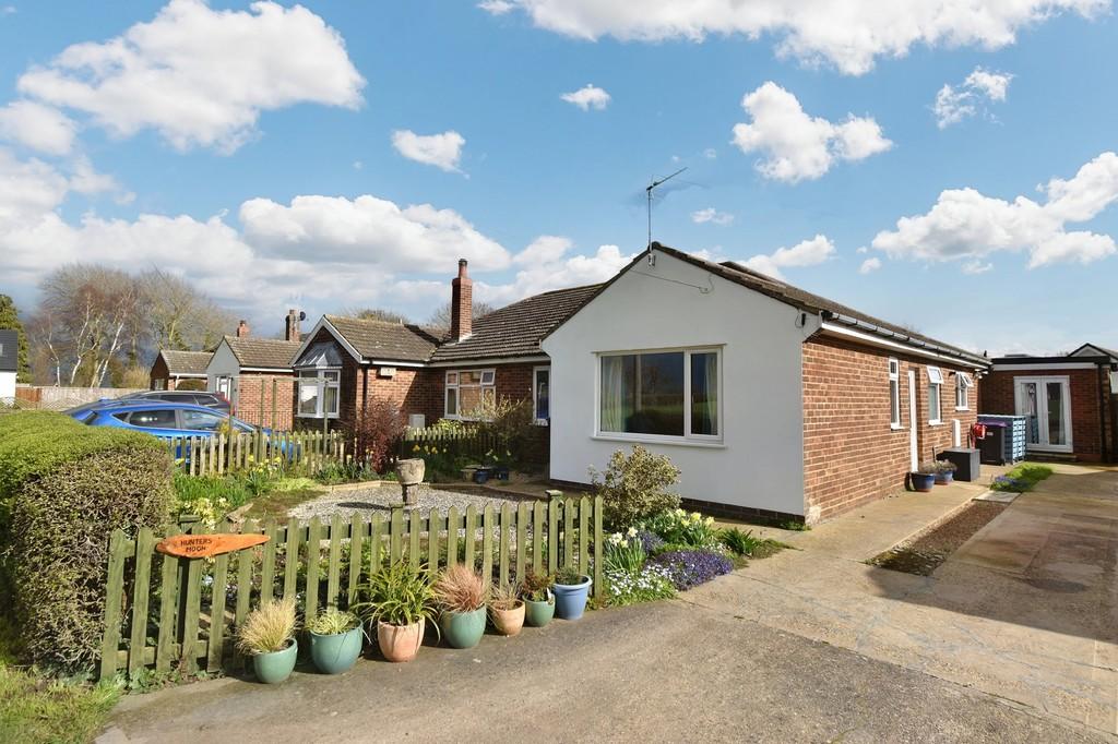 Grange Lane, Manby LN11 8HF 3 bed semidetached bungalow for sale £265,000