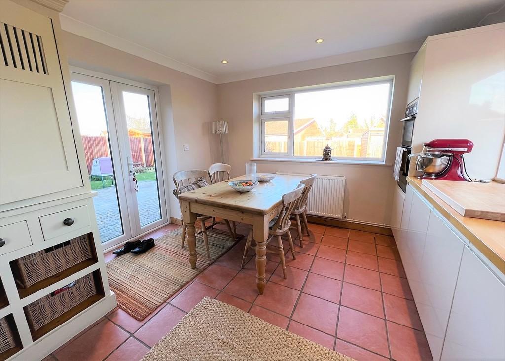 Bradfield Road, North Walsham 3 bed detached bungalow £350,000