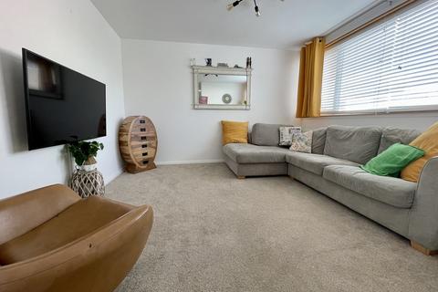 9 Castle Close, Solihull, B92 8SH