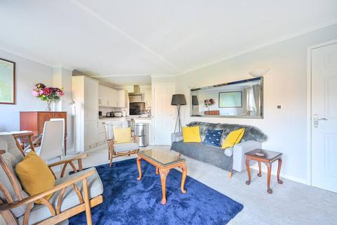 2 bedroom flat for sale - York Road, Guildford, GU1