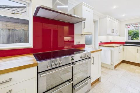 5 bedroom detached house to rent, Fen Road, Pidley, Huntingdon