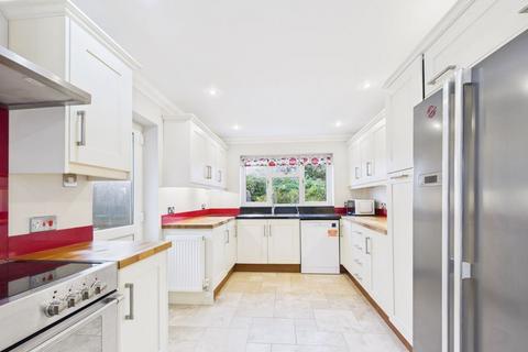 5 bedroom detached house to rent, Fen Road, Pidley, Huntingdon