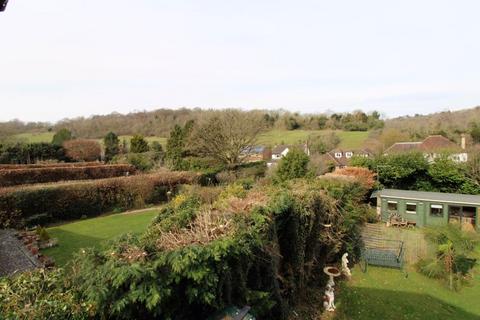 27 Stagbury Avenue, Chipstead, Coulsdon, CR5 3PD