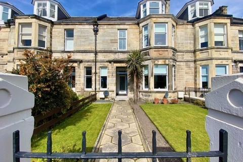 20a Bellevue Crescent, Ayr, KA7 2DR