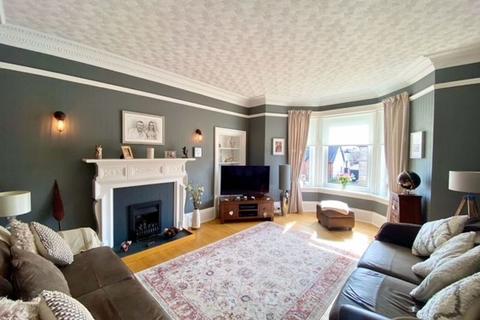 20a Bellevue Crescent, Ayr, KA7 2DR