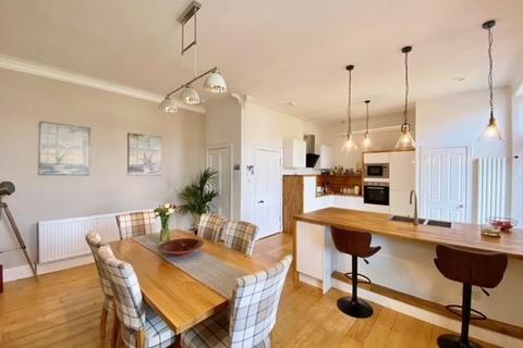 20a Bellevue Crescent, Ayr, KA7 2DR