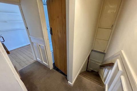 2 bedroom terraced house to rent, Darwen Road, Bromley Cross, Bolton. *AVAILABLE NOW*