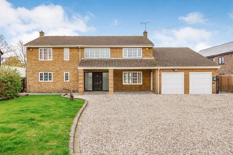 4 bedroom detached house for sale - Orsett Road, Horndon On The Hill