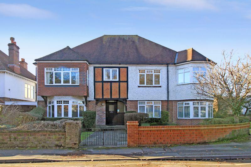 358 Hill Lane, Southampton SO15 2 bed apartment for sale £200,000