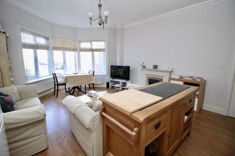 2 bedroom apartment for sale, 358 Hill Lane, Southampton SO15