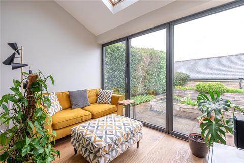 1 Beechwood Close, Shadwell, Leeds, LS17 8GA