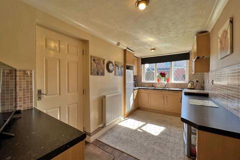 44 Blakeley Avenue, Wolverhampton, WV6 9HS