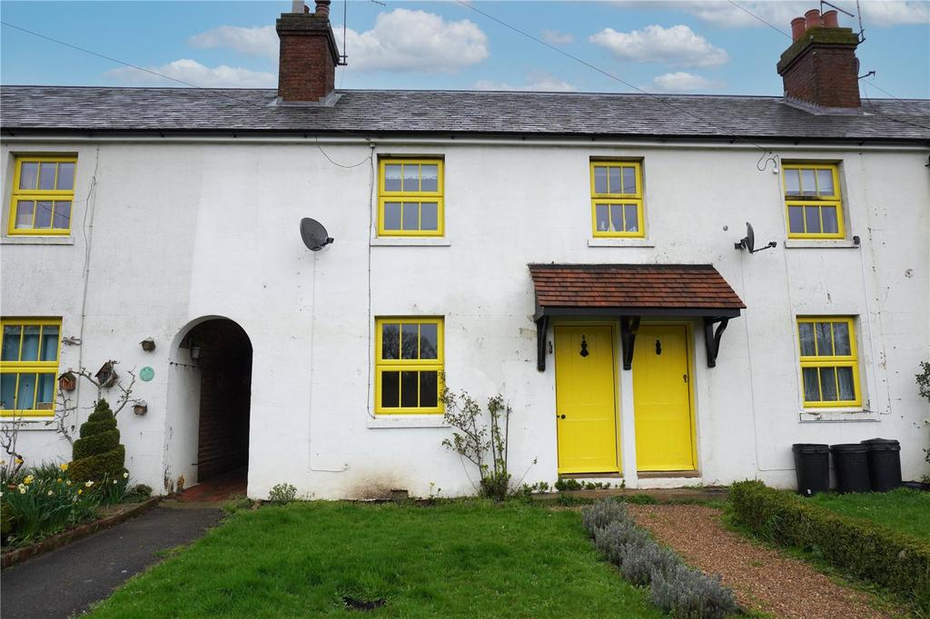 Causeway Cottages, Chiddingstone... 2 bed terraced house £1,275 pcm