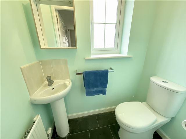 Cloakroom/WC