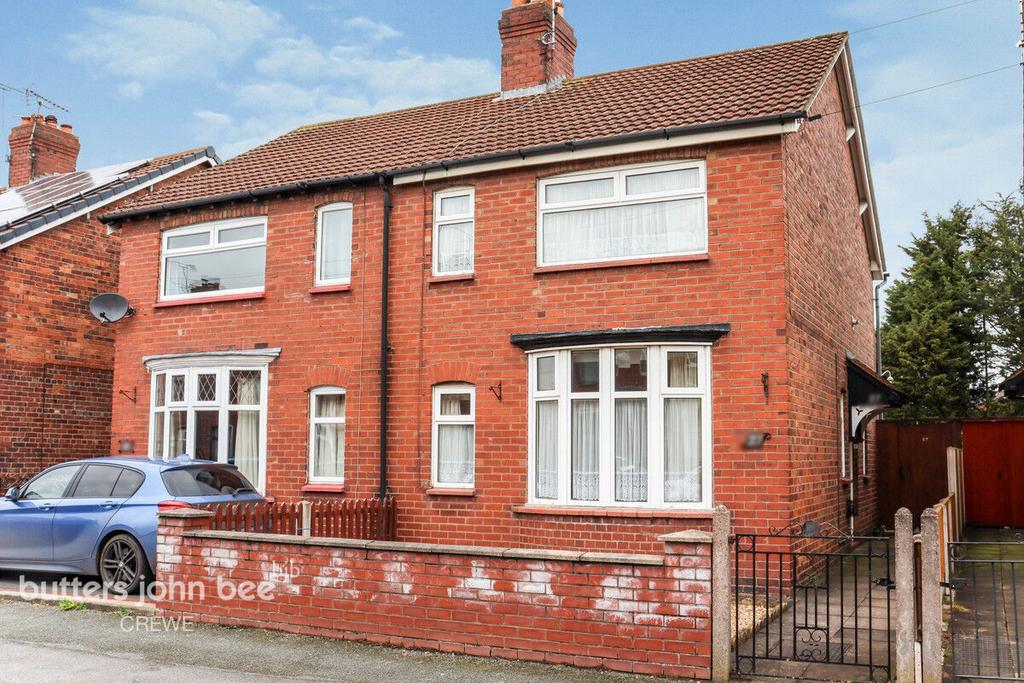 Neville Street, Crewe 3 bed semi-detached house for sale - £125,000