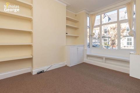 3 bedroom house to rent, Farquhar Road, Moseley, B13 8HH