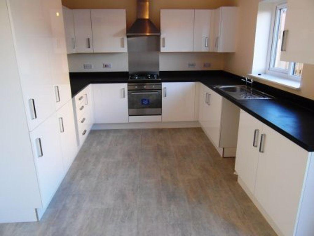 Garden Gate Drive, South Shields 4 bed semidetached house £925 pcm