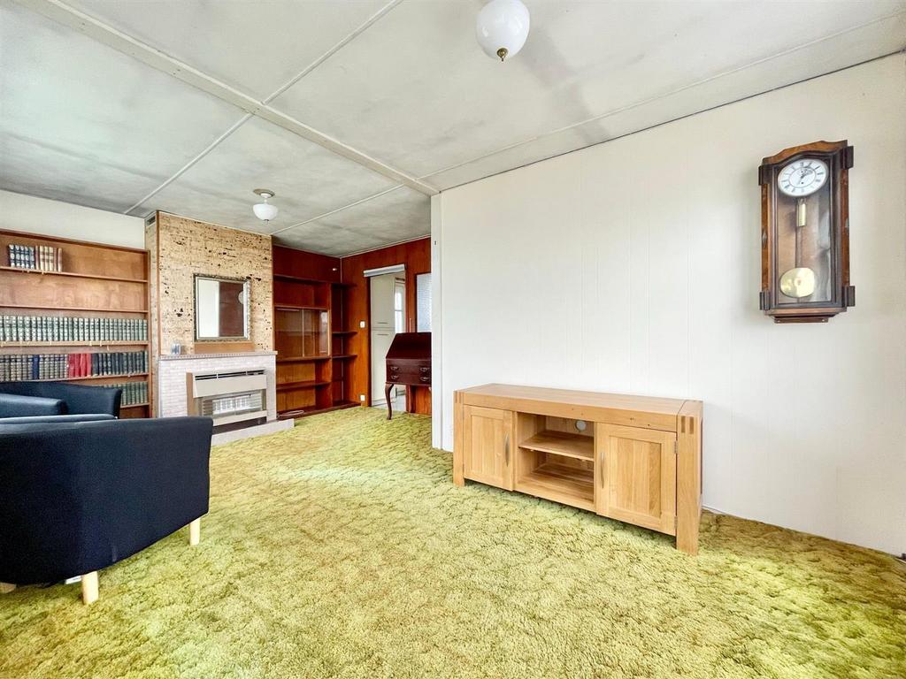 Rye Lane, Dunton Green, Sevenoaks 2 bed park home for sale £125,000