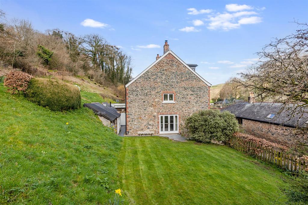 A04 - East Perchwood, Tuckenhay - 230324.jpg
