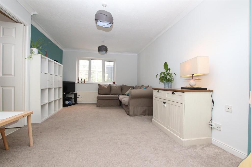Living Room.JPG
