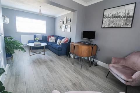 56 Arkwrights, Harlow, CM20 3LU