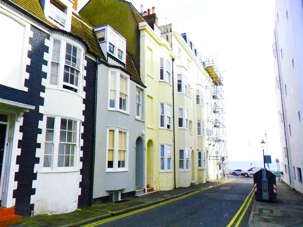 Camelford Street, Brighton 8 bed terraced house to rent £5,425 pcm (£
