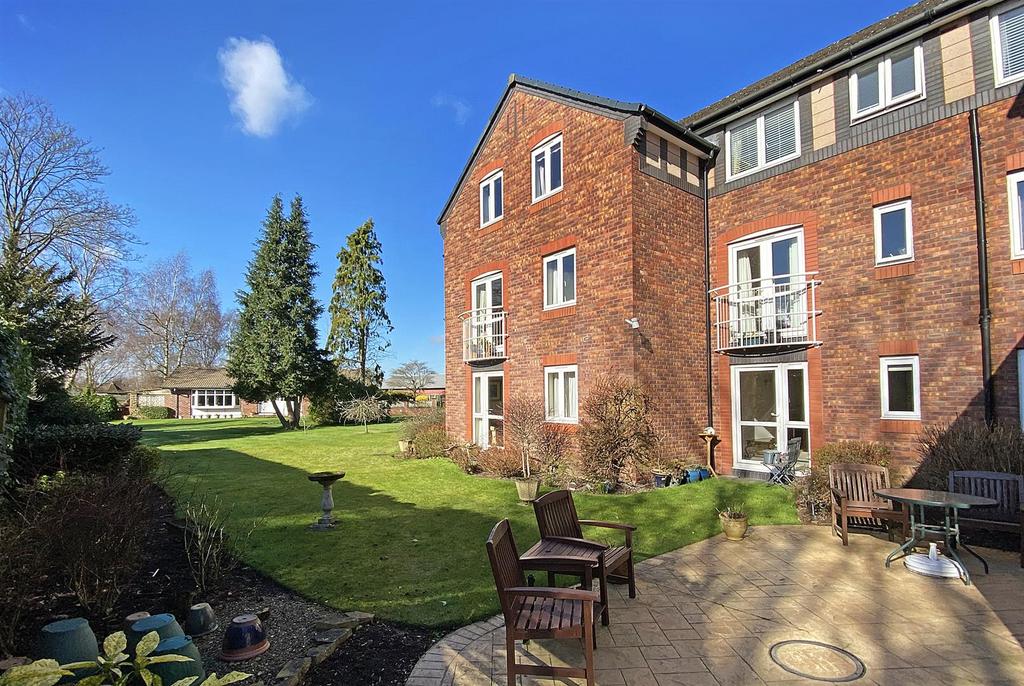 Park Road, Timperley 1 bed retirement property £135,000