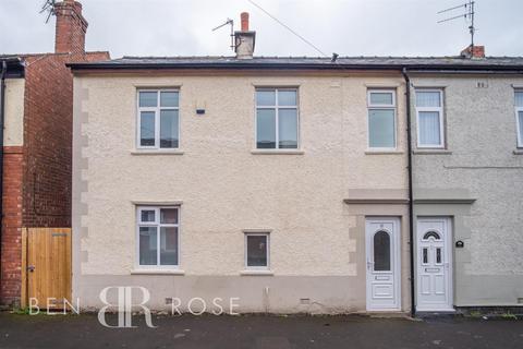 3 bedroom semi-detached house for sale - Malden Street, Leyland