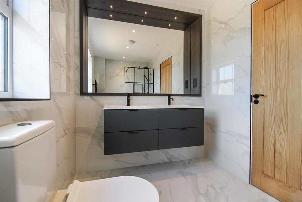 Ensuite 1