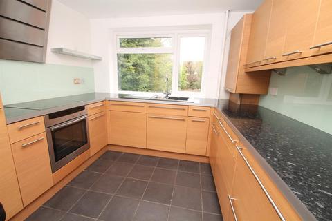 2 bedroom flat to rent, Penair Lodge, South Hill Avenue, Harrow on the Hill