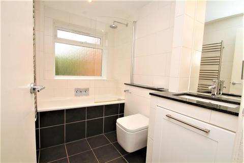 2 bedroom flat to rent, Penair Lodge, South Hill Avenue, Harrow on the Hill