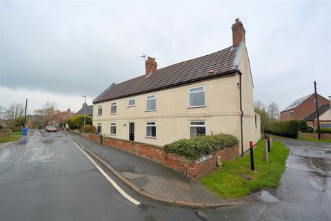 Plot for sale, High Street, Barmby-On-The-Marsh